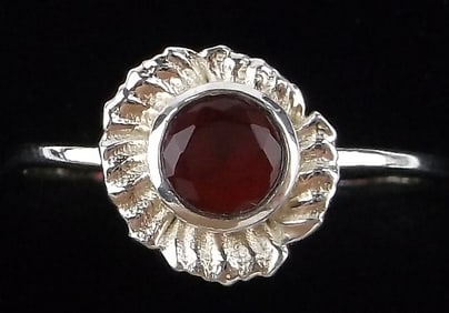 New Sterling Silver Red Chalcedony Flower Ring 7