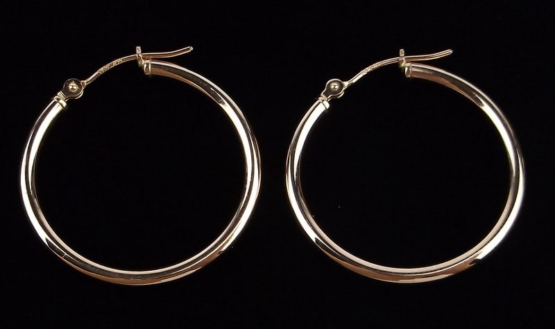 New 14kt Gold Hoop Earrings 1.14g (1 of 3)