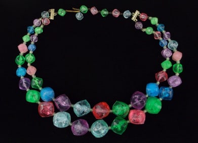 Stunning Antique 1950s W Germany Lucite Necklace 19"