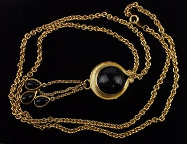 Mint Vintage Trifari Gold Tone Black Lucite Necklace 30"