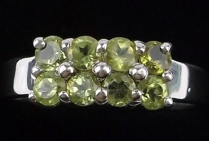 Mint Vintage Sterling Silver Peridot Ring 9