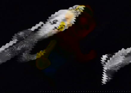 New Vintage 1960s Smokey Bear Bone China Figurine: new condition