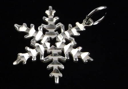 New Vintage Sterling Silver Snowflake Pendant: Solid Sterling Silver Guaranteed, in Brand New Never Worn Condition.