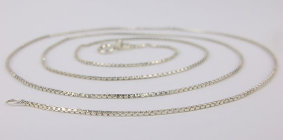 Stunning Vint Italian Sterling Silver Box Chain Necklace 23"