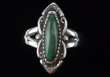 Mint 1960s Maisels Navajo Sterling Silver Turquoise Ring 7: handmade Navajo Sterling Silver in Excellent Condition or better