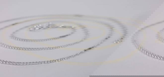 New Vintage Italian Sterling Silver Box Chain Necklace 18": Solid Sterling Silver Guaranteed, in Brand New Never Worn Condition.