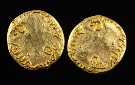 Mint Vintage Big Le Suis Gold Tone Earrings