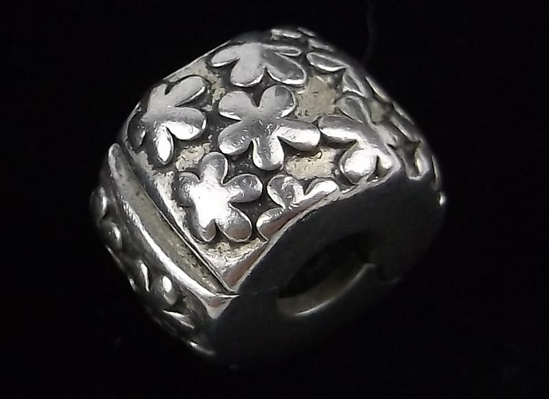 Mint Vint Pandora Sterling Silver Flower Charm Bead (1 of 2)