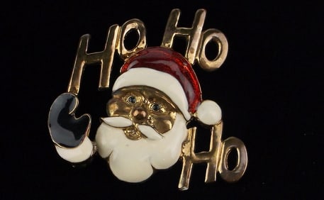 Gorgeous Vintage Enameled Christmas Santa Brooch