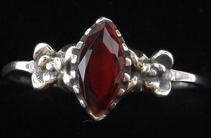 New Sterling Silver Red Chalcedony Ring 8.25
