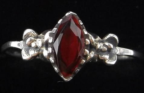 New Sterling Silver Red Chalcedony Ring 8.25: Solid Sterling Silver Guaranteed, in Brand New Never Worn Condition.