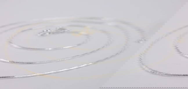 New Italian Sterling Silver Chain Necklace 20": Solid Sterling Silver Guaranteed, in Brand New Never Worn Condition.