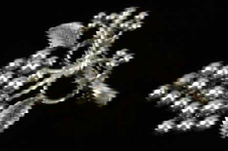 Mint Vintage 1960s Grapevine Brooch: Mint Condition, In Like New Condition, Perfect