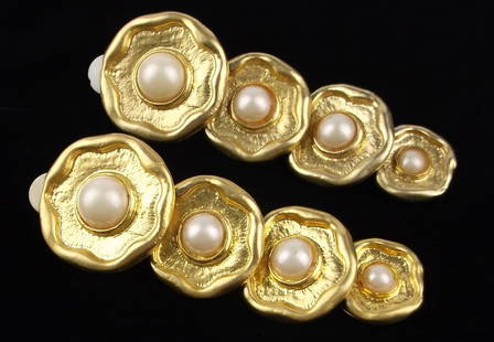 Mint Vintage Faux Pearl Cascade Drop Earrings: Mint Condition, In Like New Condition, Perfect