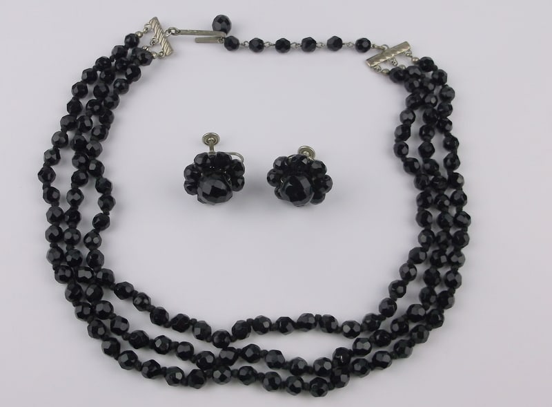 Mint Antique 1940s Austrian Crystal Necklace Earrings 19" Set (1 of 4)