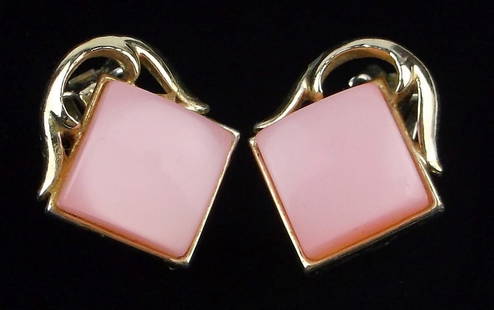 Gorgeous Vintage 1950s Lucite Earrings: excellent condition