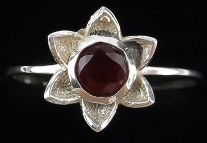 New Sterling Silver Garnet Lotus Ring 8