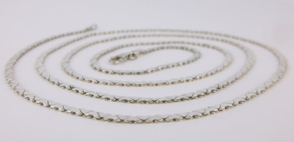 Mint Vintage 1970s Italian Sterling Silver Chain Necklace 30"