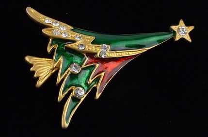 Mint Vintage Enameled Rhinestone Christmas Tree Brooch
