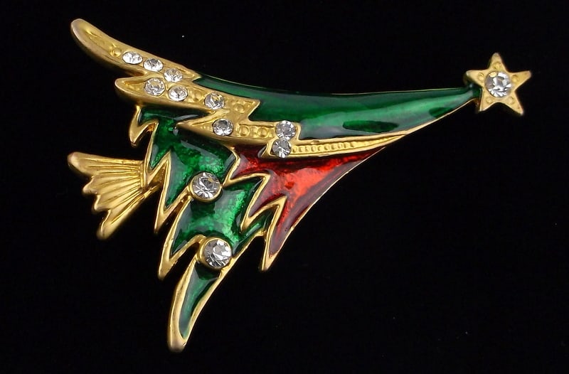 Mint Vintage Enameled Rhinestone Christmas Tree Brooch: Mint Condition, In Like New Condition, Perfect