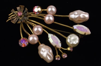 Gorgeous Antique 1940s Austria Crystal Brooch