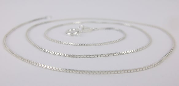 New Vintage Italian Sterling Silver Box Chain Necklace 18"