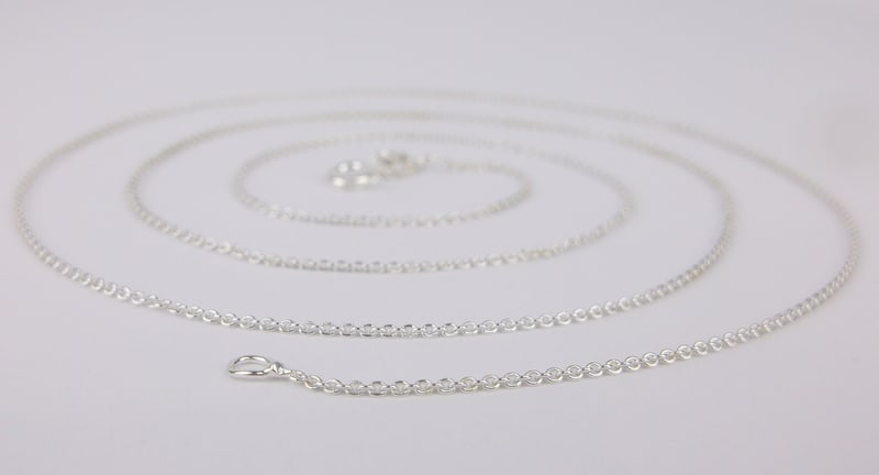 New Italian Sterling Silver Chain Necklace 24": Solid Sterling Silver Guaranteed, in Brand New Never Worn Condition.