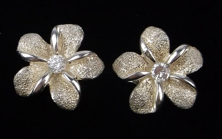 New Vintage Sterling Silver Plumeria Flower Earrings Set