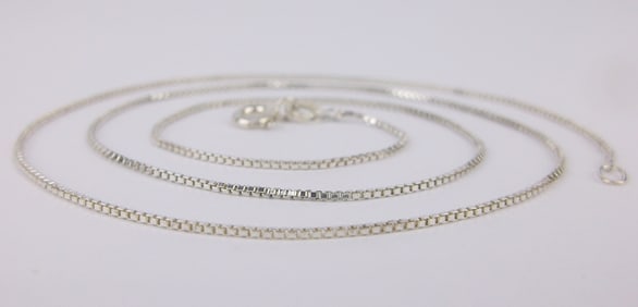 Mint Vintage Italian Sterling Silver Box Chain Necklace 18"