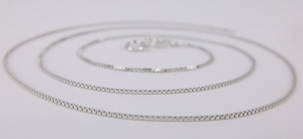 New Vintage Italian Sterling Silver Box Chain Necklace 18"