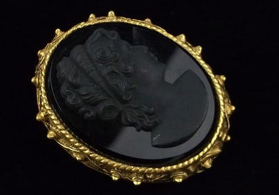 Mint Vintage 1950s Designer Cameo Brooch
