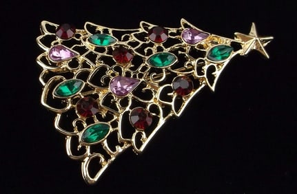 New Boxed Monet Rhinestone Christmas Tree Brooch