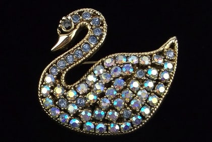 Mint Vintage Thick Designer 1960s Rhinestone Swan Brooch