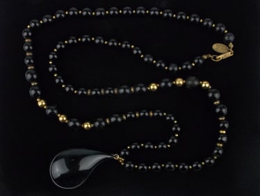 Stunning 1940s Miriam Haskell Glass Bakelite Necklace 30"