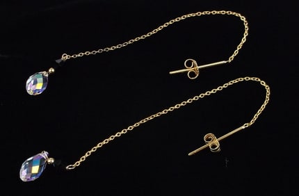 Stunning Vintage 14kt Gold Long Crystal Drop Earrings 2.11g