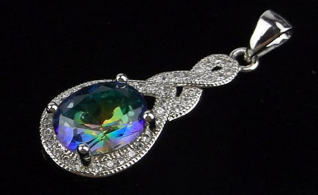 New Sterling Silver Tanzanite Pendant