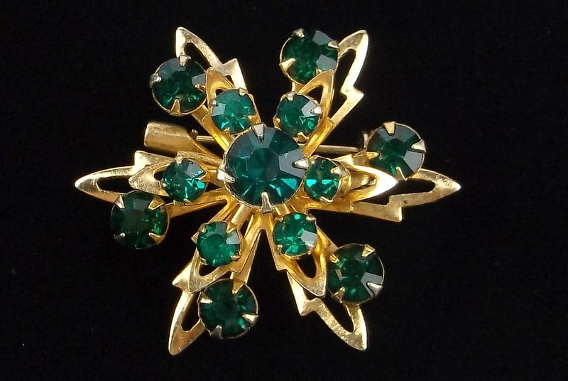 Mint Vint 1960s Coro Craft Rhinestone Snowflake Brooch: Mint Condition, In Like New Condition, Perfect