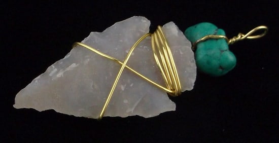 New Vint Zuni Quam Turquoise Arrowhead Pendant