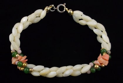 Stunning Vintage 1960s Jade Pink Coral MOP Bracelet 7.5"