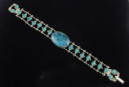 Mint Vintage 1970s Southwestern Bracelet 7.25"