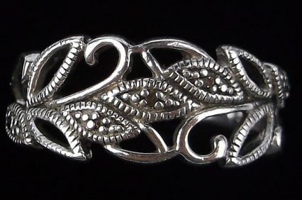 Mint Vintage Sterling Silver Diamond Ivy Ring 9