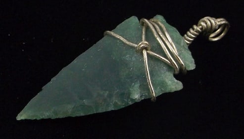 Mint Vint Zuni Quam Aqua Quartz Arrowhead Pendant