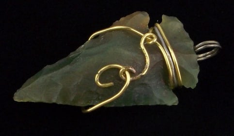 Mint Vintage Zuni Quam Aqua Quartz Arrowhead Pendant