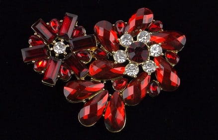 New Boxed Big Monet Ruby Red Rhinestone Brooch