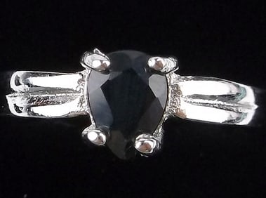 Mint Sterling Silver Black Spinel Ring 6.5