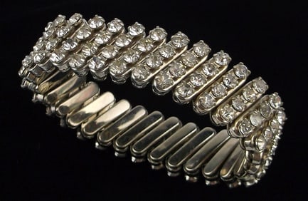 Mint Vintage 1950s Rhinestone Stretch Bracelet