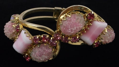 Stunning Vintage 1960s Juliana Rhinestone Clamper Bracelet 7-8"