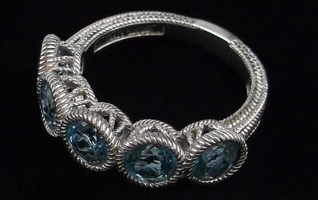 New Judith Ripka Thick Sterling Silver Blue Topaz Ring 7