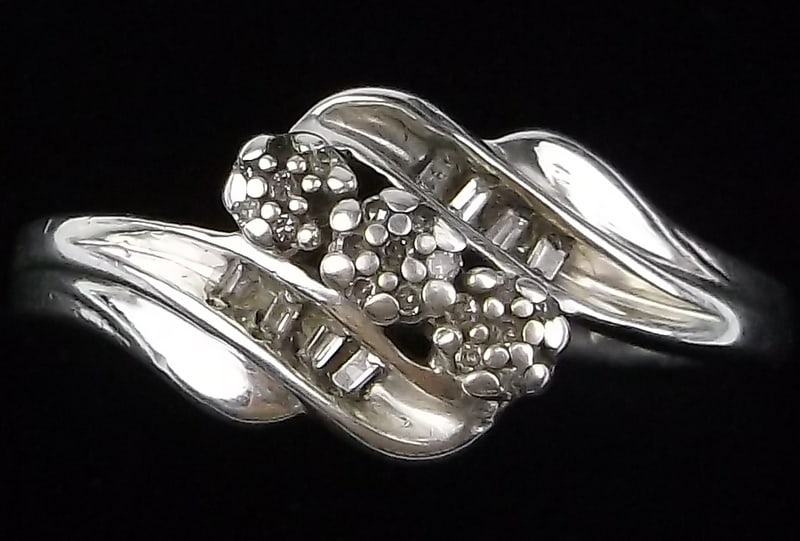 Mint Vintage Jane Seymour Sterling Diamond Engagement Ring 7 (1 of 3)