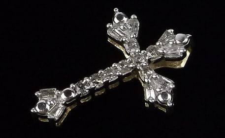 Stunning Vintage Gold Over Sterling Diamond Cross Pendant